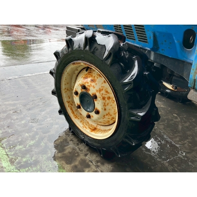 ISEKI トラクター TU200F