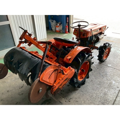 KUBOTA トラクター B6000D
