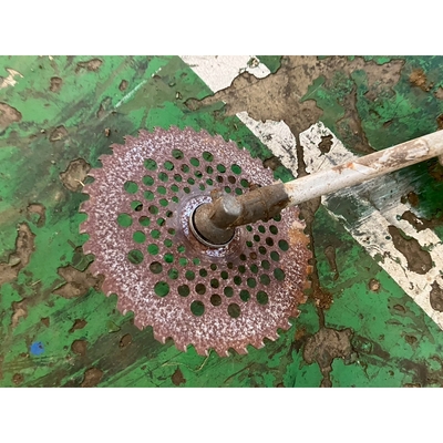 MAKITA 草刈機 MEM257