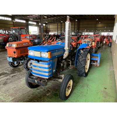 ISEKI トラクター TS1610