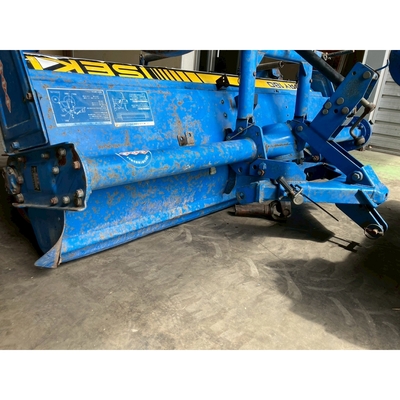 ISEKI トラクター TA275F