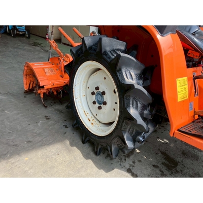 KUBOTA トラクター  B1-16D