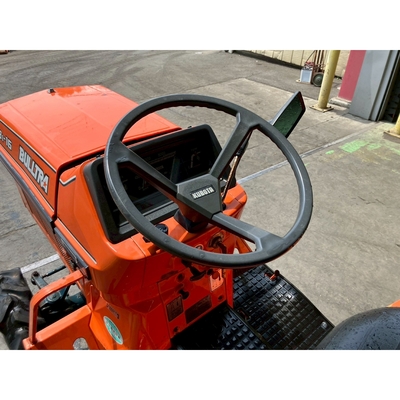 KUBOTA トラクター  B1-16D