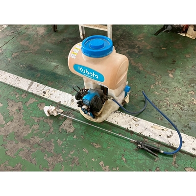 KUBOTA 背負動力散布機 