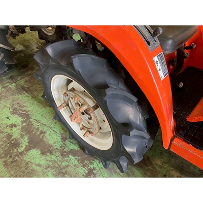 KUBOTA トラクター GT3