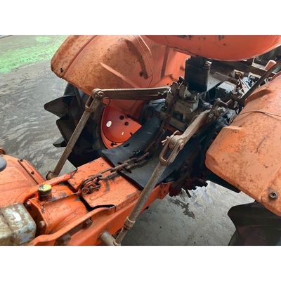KUBOTA トラクター B7000D
