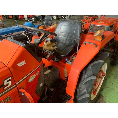 KUBOTA トラクター L1-215D