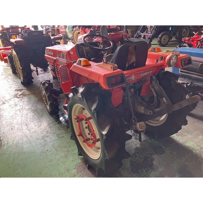 KUBOTA トラクター L1-215D
