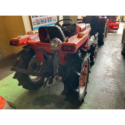 KUBOTA トラクター L1-215D