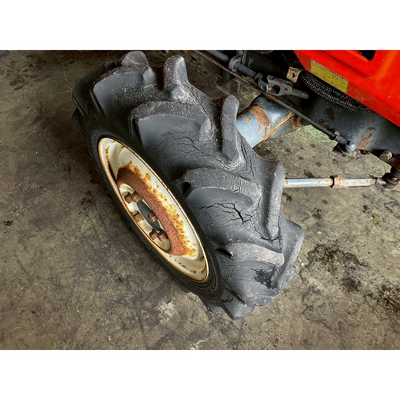 KUBOTA トラクター L1-215D