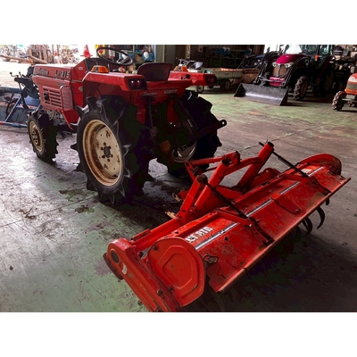 KUBOTA トラクター L1-215D