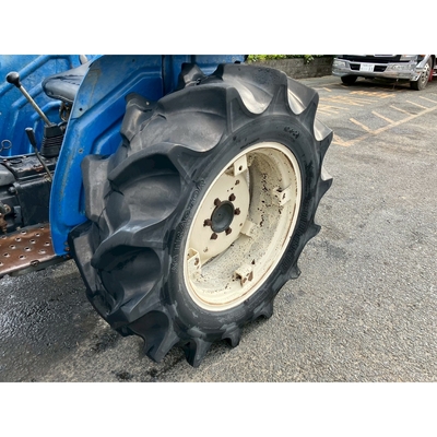 ISEKI トラクター TS2810F