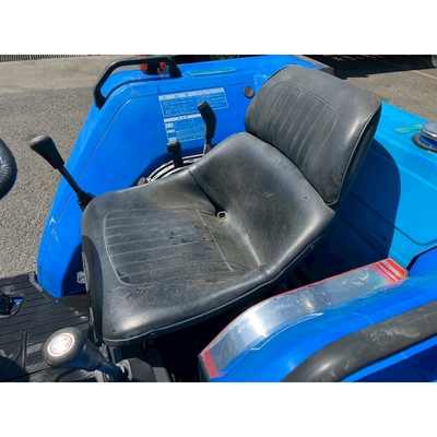 ISEKI トラクター TA230F