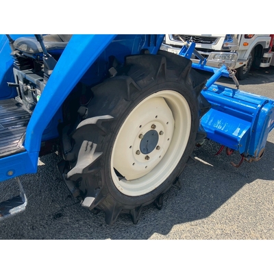 ISEKI トラクター TA230F