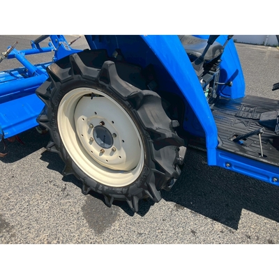 ISEKI トラクター TA230F