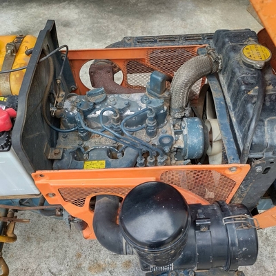 KUBOTA トラクター B7001