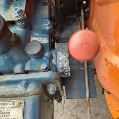 KUBOTA トラクター B7001