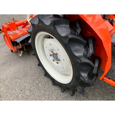 KUBOTA トラクター L1-195