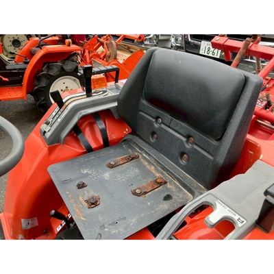 MITSUBISHI トラクター MT16D