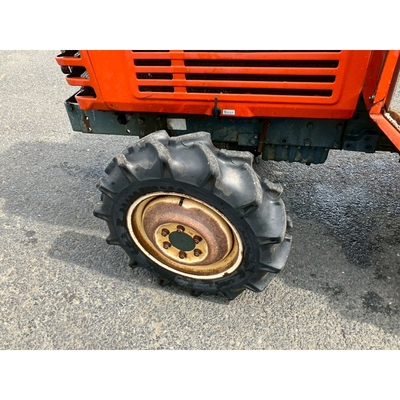 KUBOTA トラクター L1-225