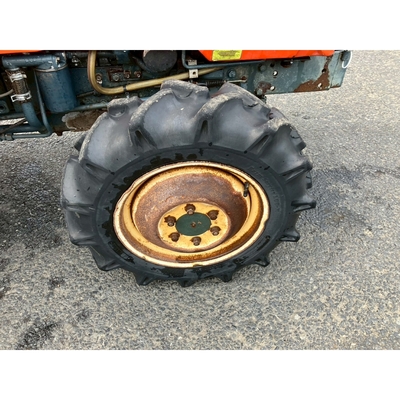 KUBOTA トラクター L1-225