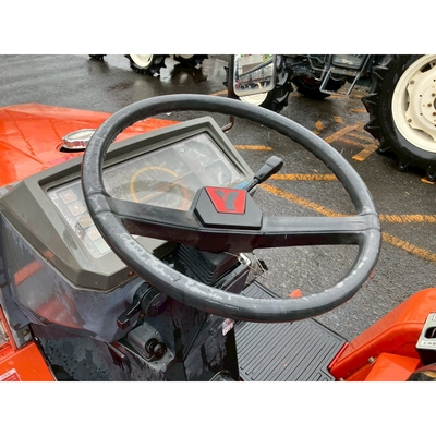 YANMAR トラクター F165D