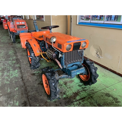 KUBOTA トラクター B6000