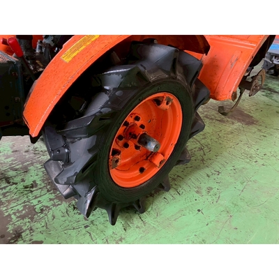 KUBOTA トラクター B6000