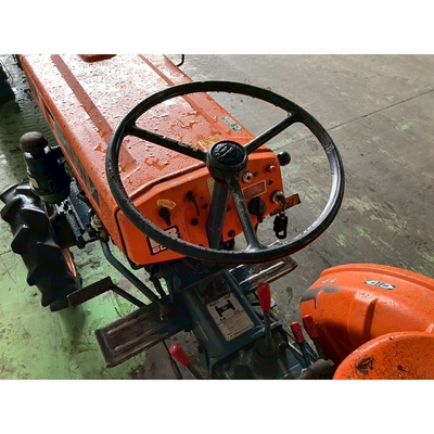 KUBOTA トラクター B6000