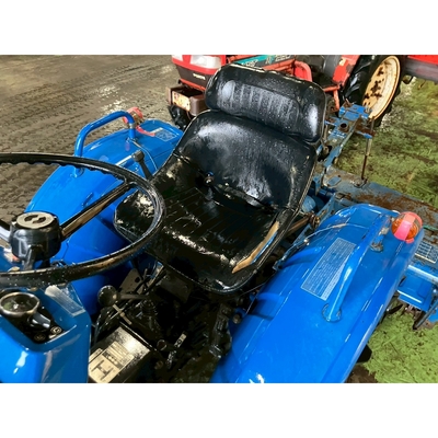 ISEKI トラクター TX1510F