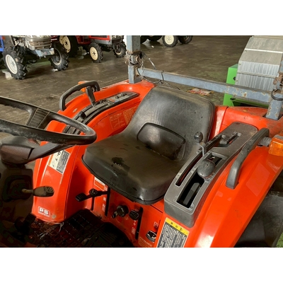 KUBOTA トラクター GT3