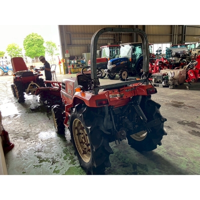 KUBOTA トラクター GT3