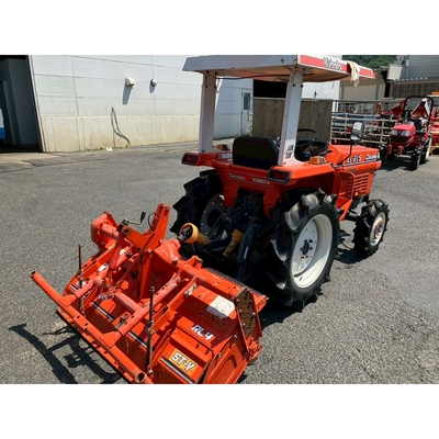 KUBOTA トラクター L1-215D