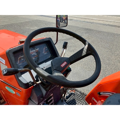 KUBOTA トラクター L1-215D