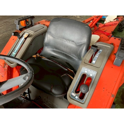 YANMAR トラクター F6D
