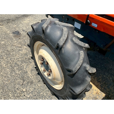 KUBOTA トラクター L1-185D