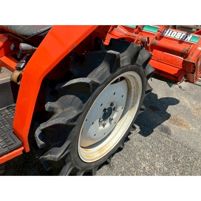 KUBOTA トラクター L1-185D