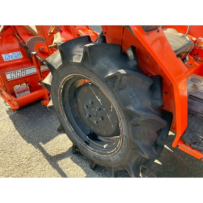 KUBOTA トラクター L1-205D