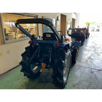 ISEKI トラクター TF243F