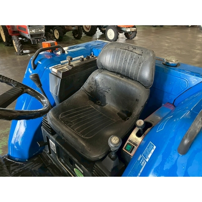 ISEKI トラクター TA267F