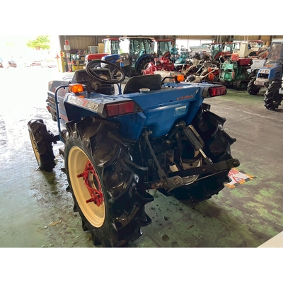 ISEKI トラクター TA267F