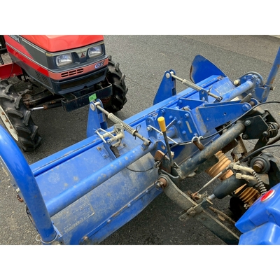 ISEKI トラクター TPC183