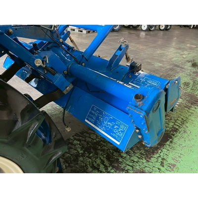 ISEKI トラクター TA215F