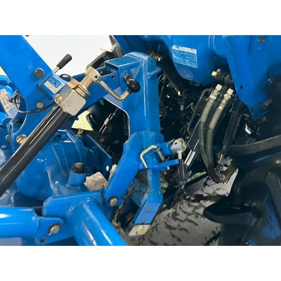 ISEKI トラクター TA215F