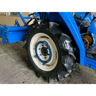 ISEKI トラクター TA215F