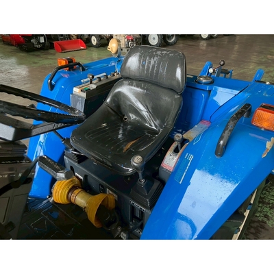 ISEKI トラクター TA215F