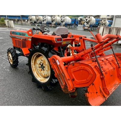 KUBOTA トラクター L1-225D