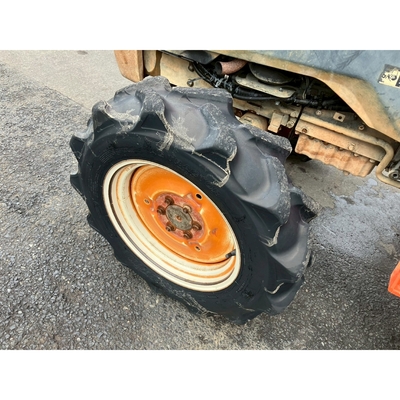 KUBOTA トラクター T240D