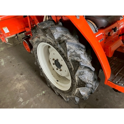 KUBOTA トラクター GL261D
