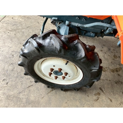 KUBOTA トラクター B1-17